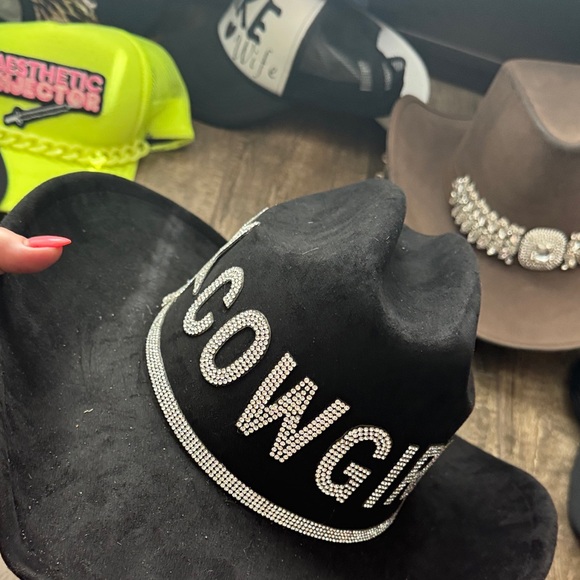 Cowgirl Black Hat with Rhinestone Accents - Picture 4 of 5